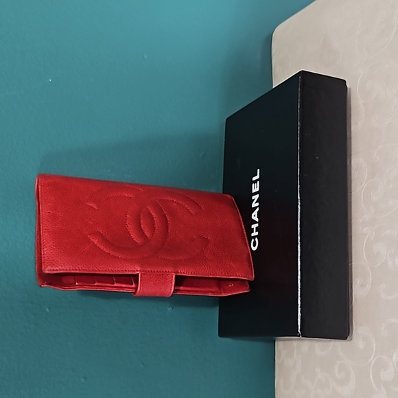 AUTHENTIC VENTAGE CHANEL WALLET 100%AUTHENTIC - Picture 11 of 12